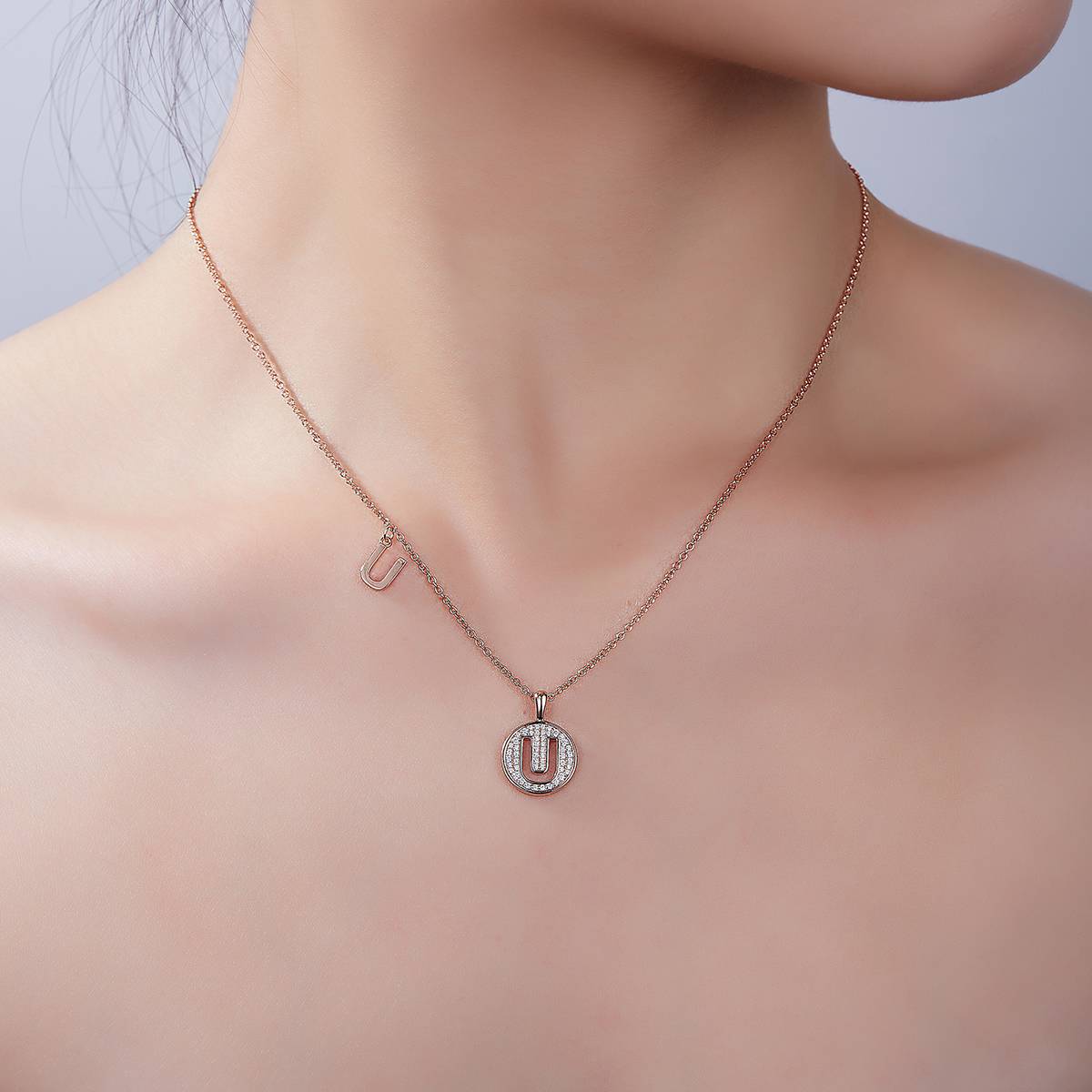 U-shaped pendant S925 silver plated rose gold Moissanite light luxury letter necklace